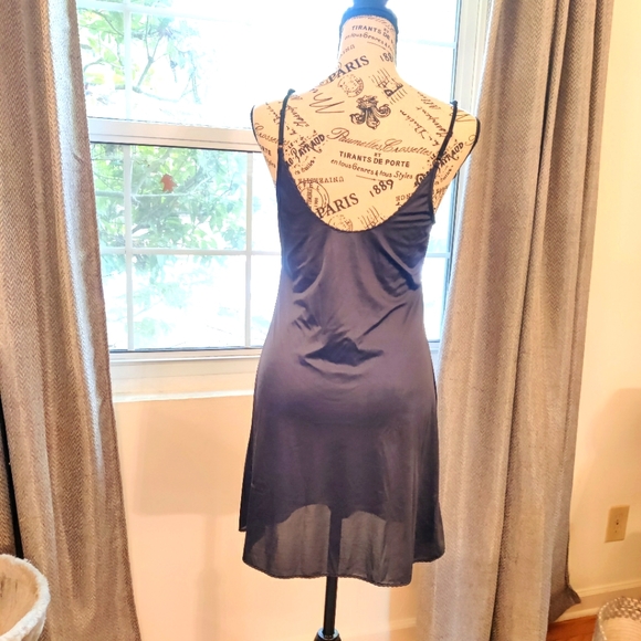 Vintage Slip / Nightgown - Picture 4 of 5